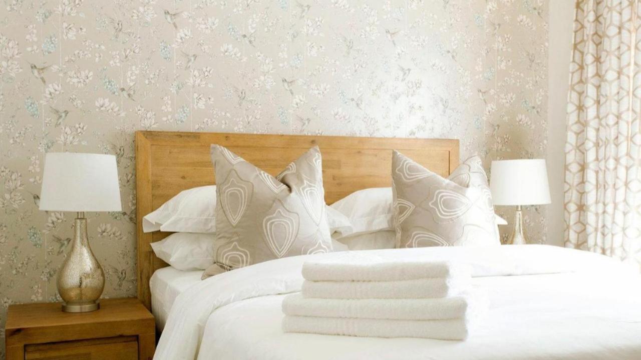 3 Lux Suites Мидделбург Экстерьер фото