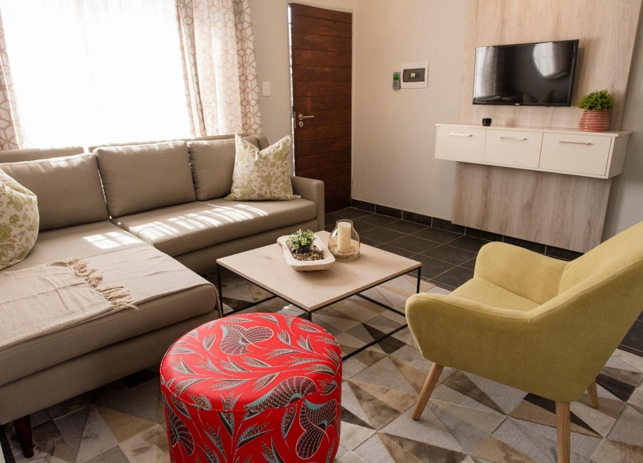 3 Lux Suites Мидделбург Экстерьер фото