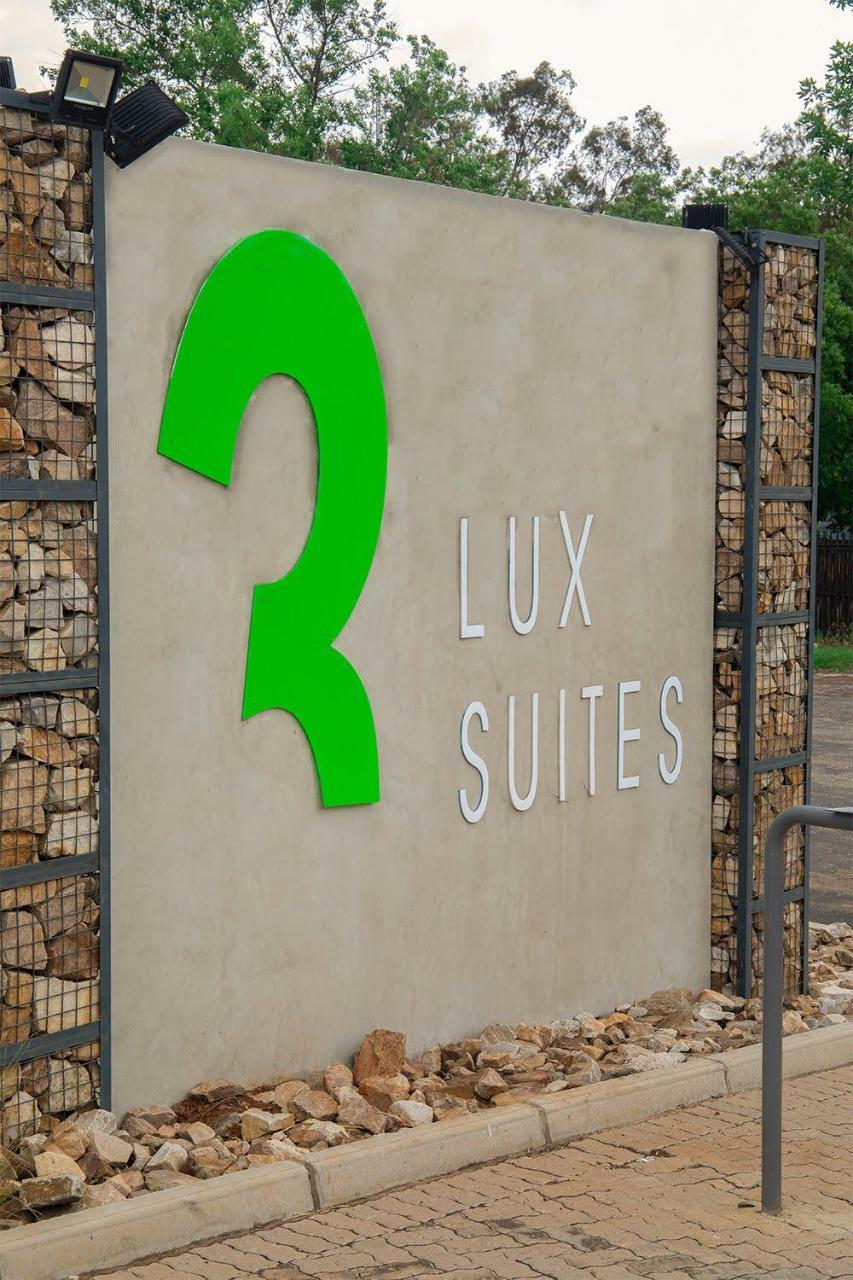 3 Lux Suites Мидделбург Экстерьер фото